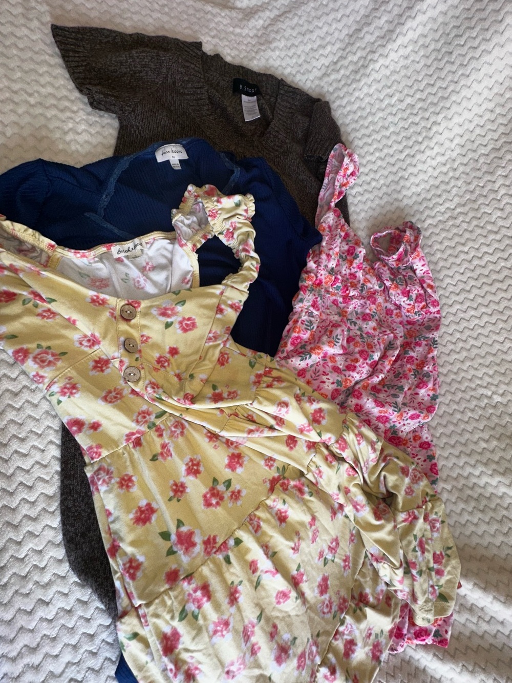 Bundle dresses - Picture 2 of 9